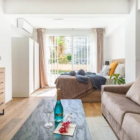 Serenity Chic Center With Free Wifi By Namaste Elite Appartement